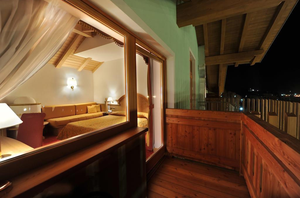 Sporthotel Rosatti ديمارو المظهر الخارجي الصورة